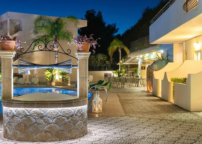 Pefkos View Aparthotel 4*