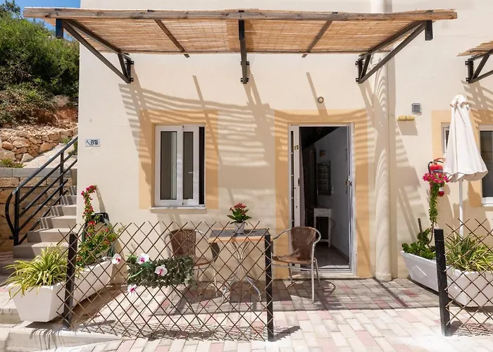 Apartmanhotel Pefkos View 4*